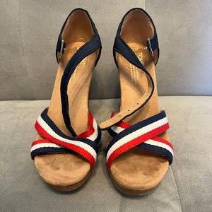 Toms American wedge sandals size 7.5